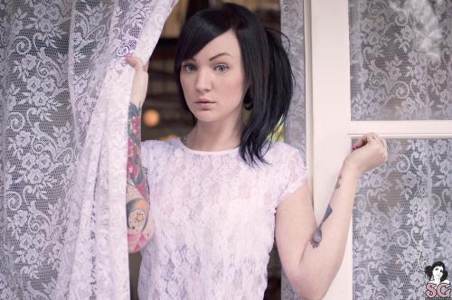 past-her-eyes:  Vorpal Suicide  vorpal.suicidegirls.com adult photos