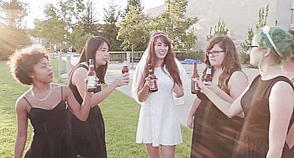buzzfeedcentral:    Buzzfeed Ladies | Quinta B. + Friends 