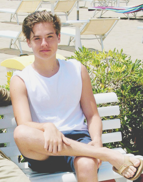 dylan sprouse // italy vacation