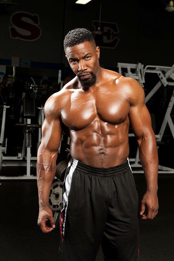 vicariouslylivingx:  babyfacecinema:  gutsanduppercuts:  Michael Jai White  i don’t
