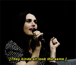 katiesmcbitch:  loserlena:  lenakluthor: x  In other words, Katie is a top.   AHAHAHAHHHH DEAD - BLOODY OATH