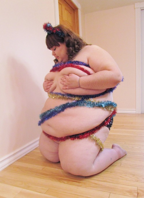 ssbbwsatx:  forloveoffatness:  fattyunicornsparkle:  Oh the weather outside is frightful…  …but you, my dear, look so delightful!  Baby it’s cold outside….