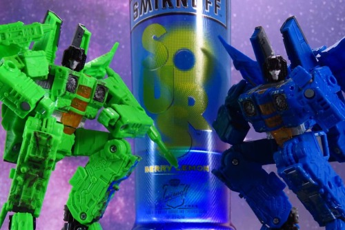 Sour Storm. Love this drink.#toyphotography #actionfigures #transformers #transformerswarforcybert