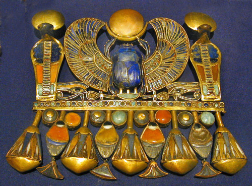 Pectoral with a winged scarab and semi-precious stones, part of the funerary jewelry of the 18th Dyn