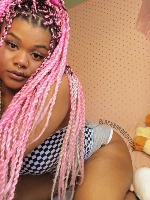 blackbarbieofficial:Just as fine as she can be