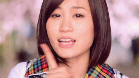 vroooomzzz: The Queen of Closeup 10 years, 10 years and 15 generations later, still