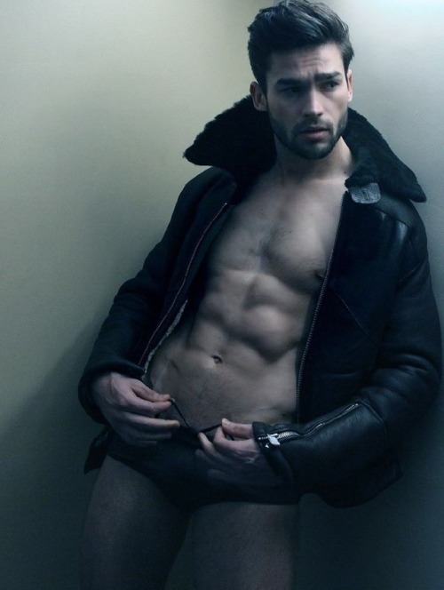 speedobuttandtaint: bambam62: Andre Watson by Marco Ovando Over 60,000 followers. Speedbuttandtaint 
