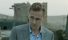 hiddleston-daily:  X 