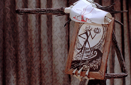 classichorrorblog:    The Nightmare Before ChristmasDirected by Henry Selick (1993)   