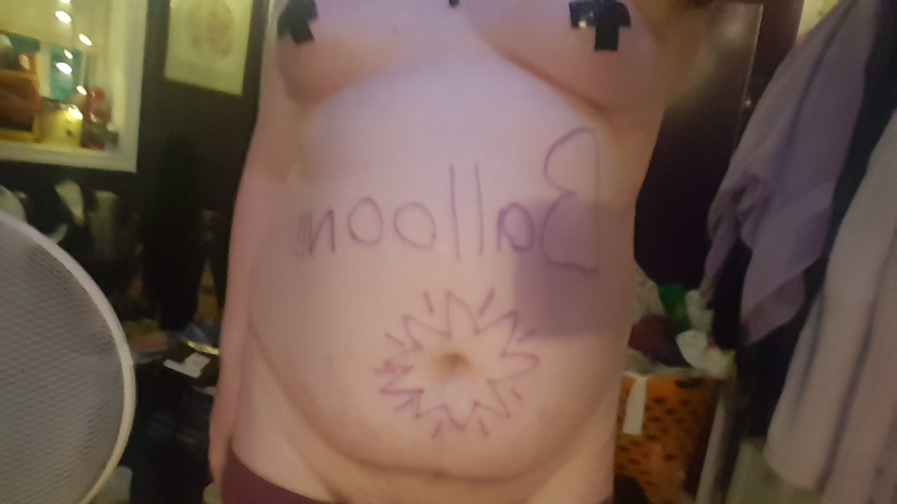 tubbytransgirl: I had a lot to eat, and topped off with a bunch of air, whoops~ 