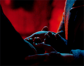 outlawqueenies: #one of the most beautiful and powerful “I LOVE YOU” scenes on the show  #the love s