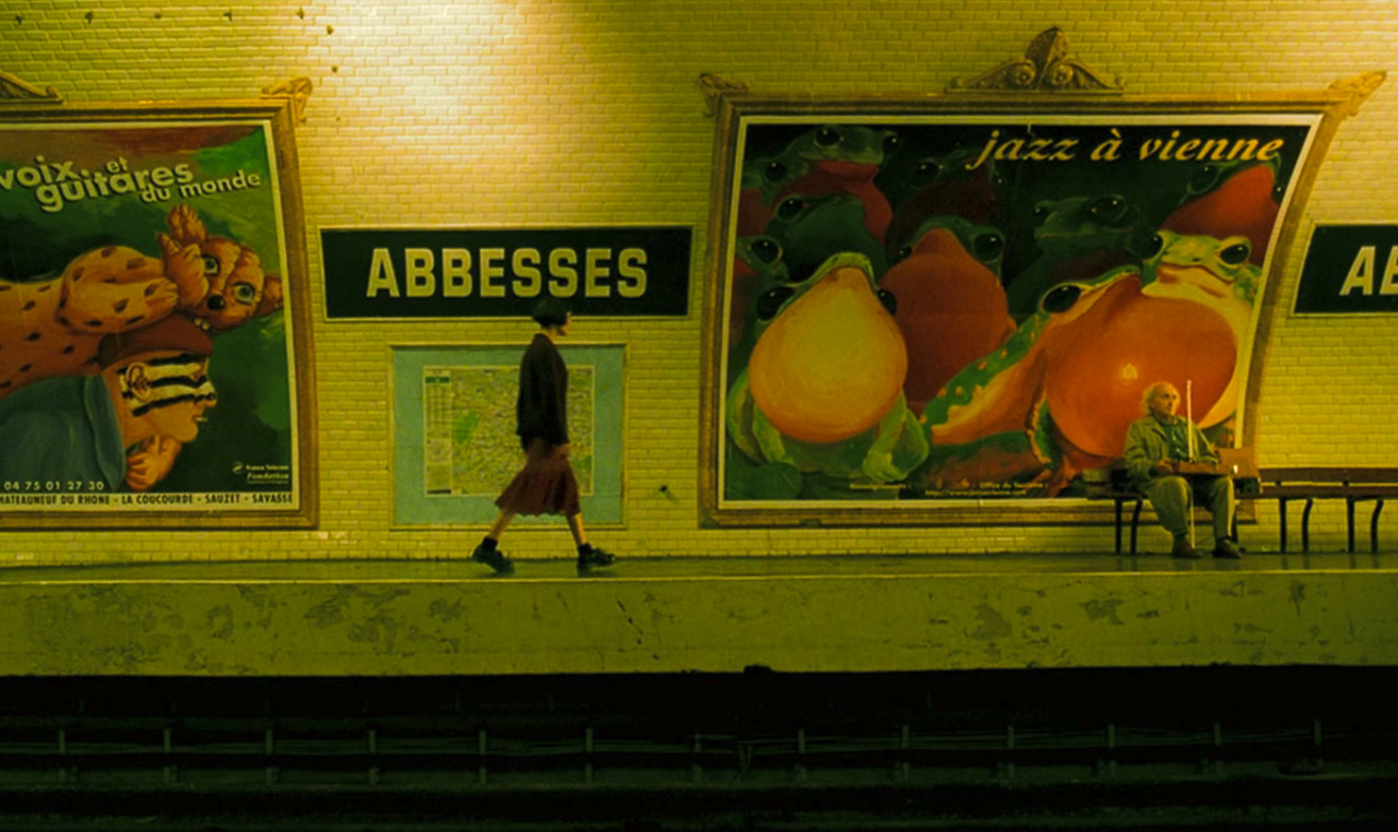 twatirl:  “I like to look for things no one else catches.”Amélie (2001) Jean-Pierre