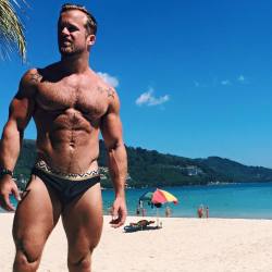 cdnlifter27:  Ed Harbourne