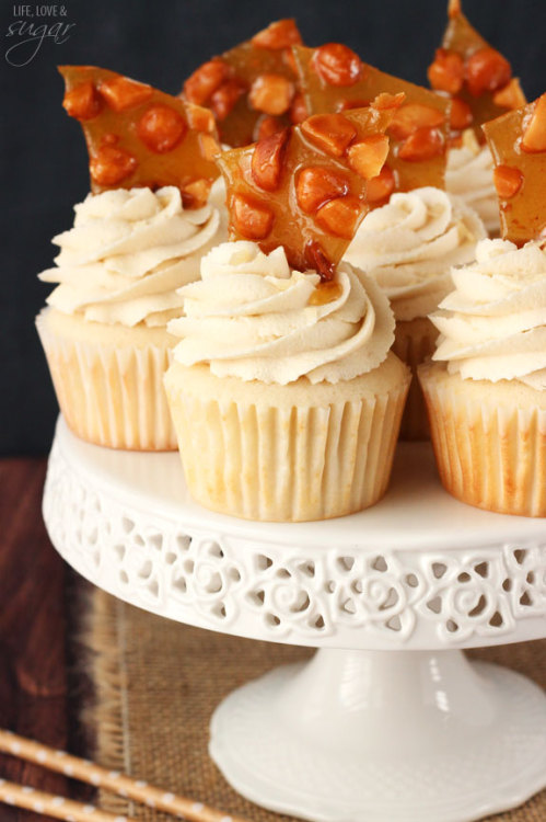 Baileys® Macadamia Brittle Cupcakes