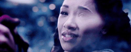 westallengifs:   The Runaway Dinosaur, The Flash CW (2016)   vs    The Flash: