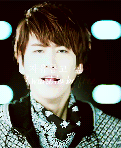   널 잊고 싶어I want to forget you날아가고 싶어 I want to fly away 널 내려놓고 I want to let you go 자유롭고 싶어  I want to be free.        