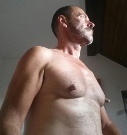 grabbyhaze:  hugenipple:  After supple nips.  Big nipples feel better! 