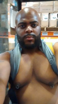 brazilblackbear:  Hot nipples