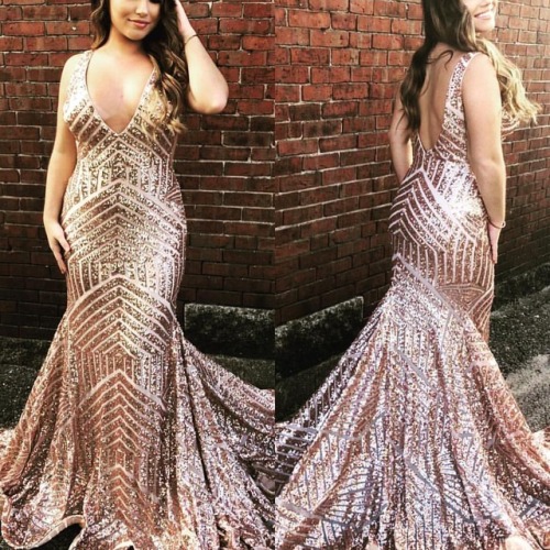 sequin prom dresses .follow us to get more dress . shop from our bio . #fashionblogger #prom2019 #pr