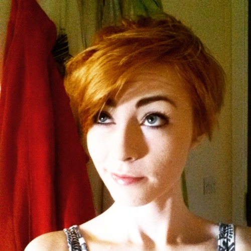 love-is-bacon:Really want to dye my hair back to this colour again!