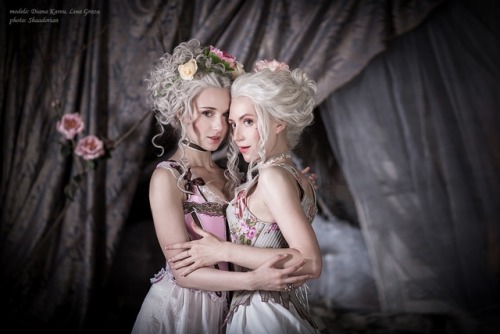 18th century boudoir photoshootIdea: Lina GrozaModels, costumes, style: Lina Groza, Diana KareuPhoto