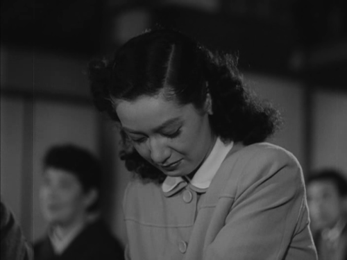 365filmsbyauroranocte: Setsuko Hara in Late Spring (a.k.a. Banshun) (Yasujiro Ozu, 1949)