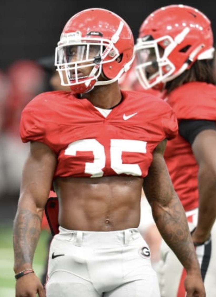 xemsays:xemsays:xemsays:xemsays:xemsays:xemsays:BRIAN HERRIEN - running back 🍑 Georgia Bulldogs 🏈 natural sex appeal 😈Georgia Bull Dawgs running back 🏃 🏈 H A N D S O M E college football stud, FOR REAL💪🏾