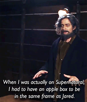 savingpeoplegiffingthings:   Behind the scenes of Supernatural Parody with Rob Benedict