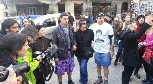 tobediyenateist:bendiss:İstanbul/Tasim 21.02.2015 günü Özgecan için erkeklerin düzenlediği yürüyüş…Fazla güzelsiniz…:’)