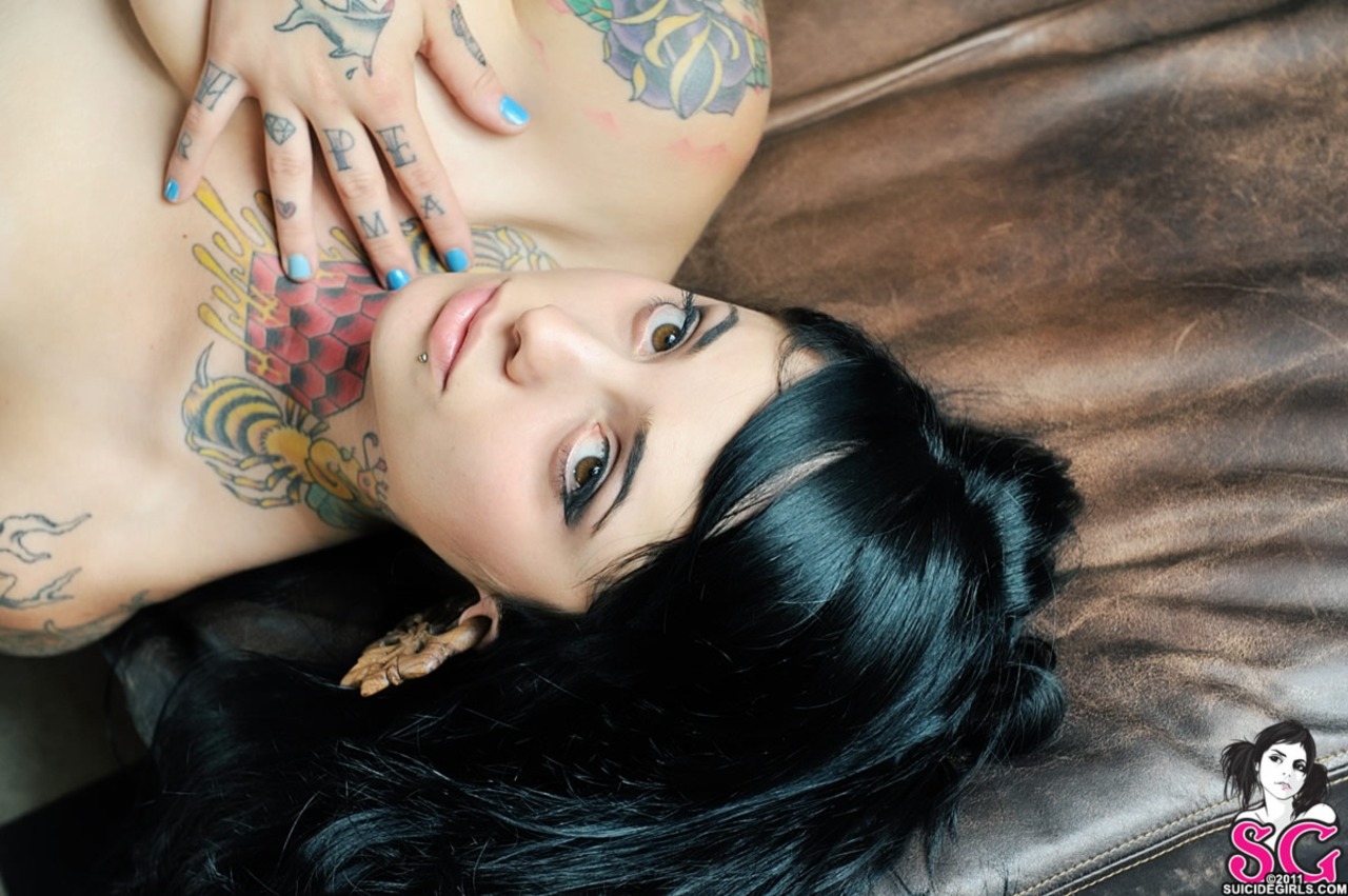 drfizzygood:  Radeo Suicide’s ‘Ricorda me’ set. 