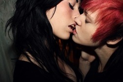 the-inspired-lesbian:  Love and Lesbians ♡ 