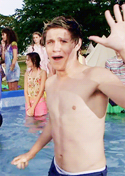  niall + boxers 
