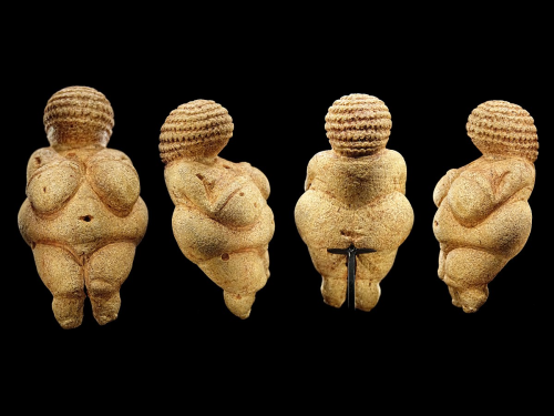The Goddess Of Beauty: Hips, Dips And All