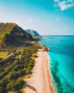 erubes1:  Down the coast of Oahu Follow me: