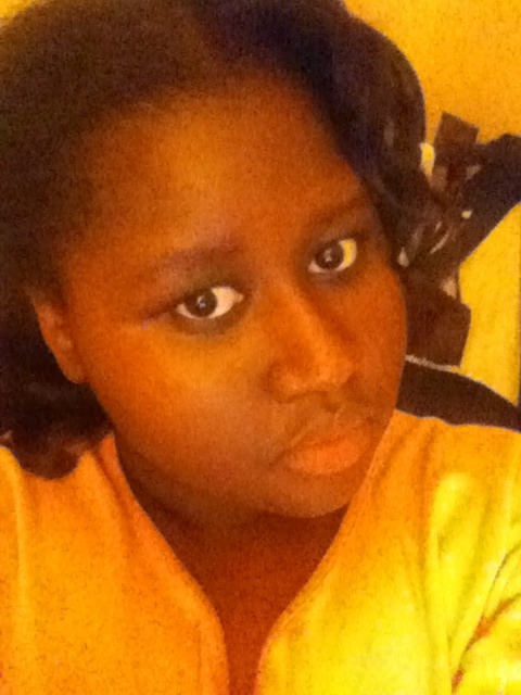 lolfunnykpop:  Me and my crappy camera lol