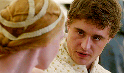 Elizabeth & Edward in “The White Queen” Episode 2