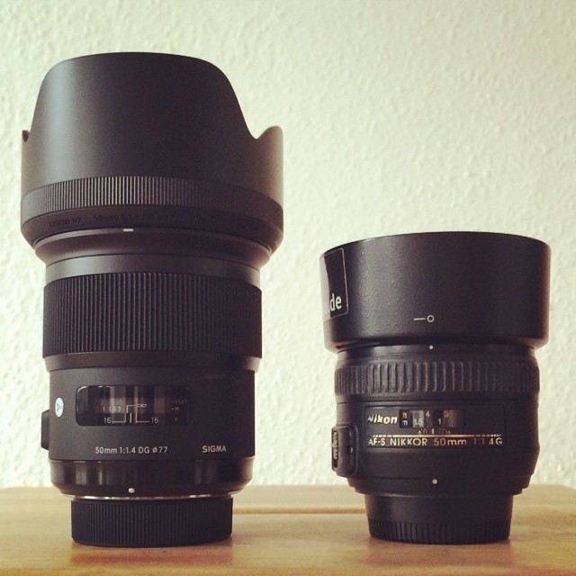 nulleinsfoto:  Größenvergleich #50mm #1punkt4 #sigma #nikon …bin ich gespannt!