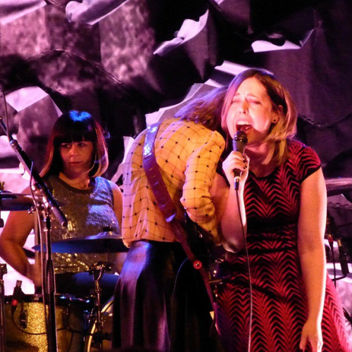 Porn salesonfilm: Sleater-Kinney live at First photos