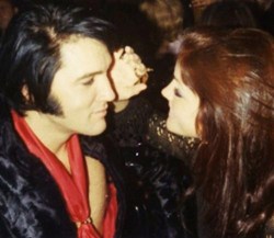 allaboutcilla:  Elvis with his wife, Priscilla Presley for New Year’s Eve, Dec. 31, 1970. 