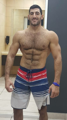 imrockhard4u:  Hairy stallion ready to breed.