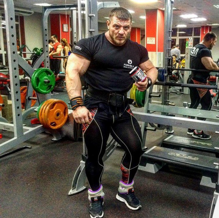 muscular guys, bodybuilders and my states of soul.