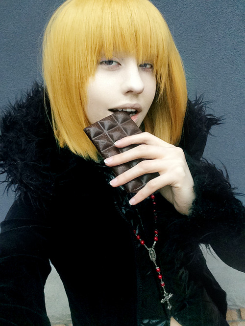 04haku:every time i post a picture of my mello the first comments are always “where’s the chocolate?