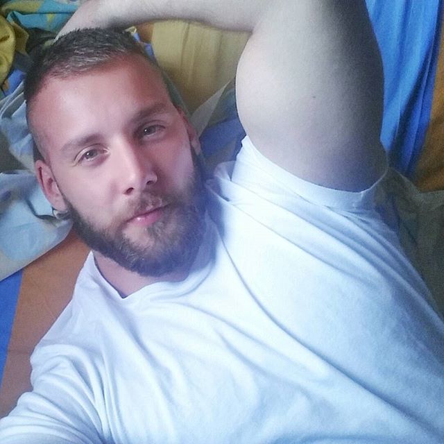 beardburnme:  “#man #beard #bed #white #red #muscle #guy #cute #selfie #summer
