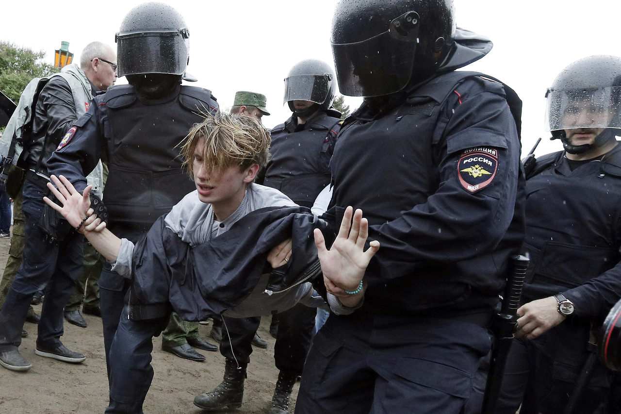 micdotcom:  Hundreds arrested in anti-Putin protests in MoscowThe Russian government