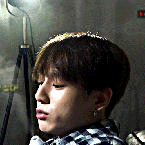 (98/) The Perfect Nose For Butterflies To Land On It