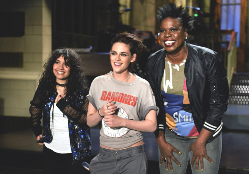 dappertomboy: Kristen Stewart SNL Promos