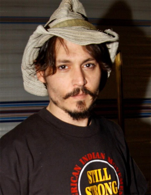 Behind the Scenes: A clean Johnny Depp, 17 years ago, on April 2, 2005, after featuring and being co