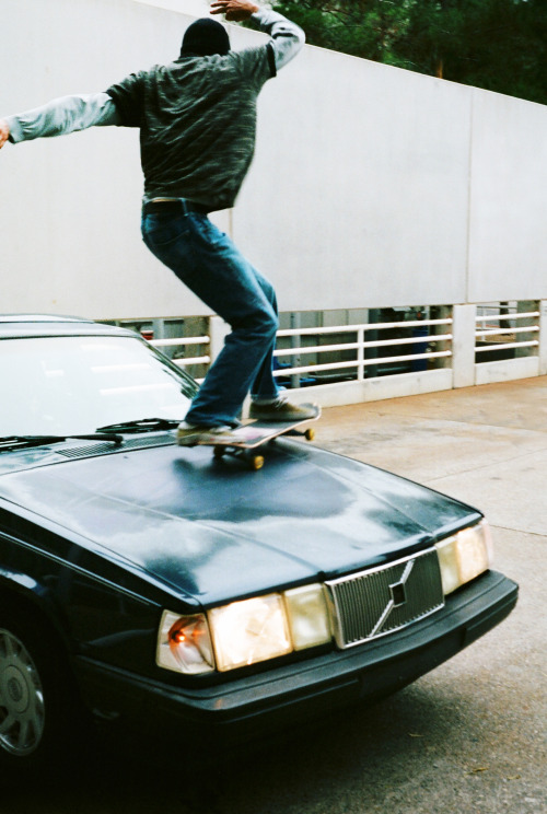 anticrap:  Chris Milic riding his whip 