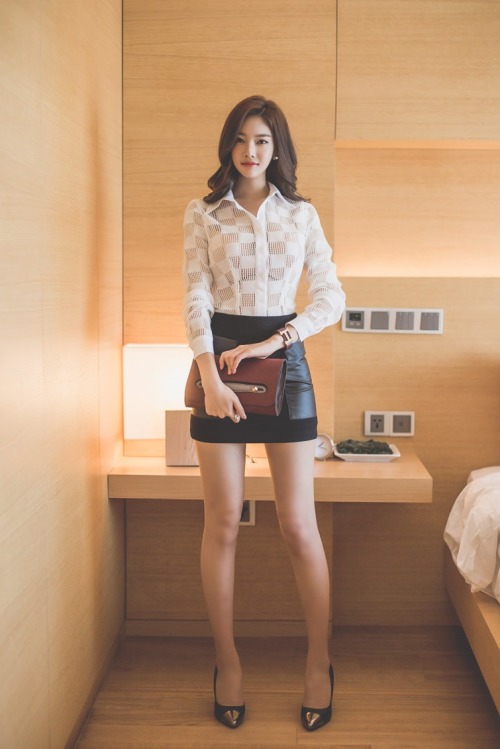 Korean Girl Model - Jung Yun