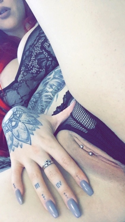 pussyconnoisseur6996:  Titty Tuesday 16 😙 - 🔥🔥🔥Gorgeous & Tatted Redhead Loretta Rose 🌹
